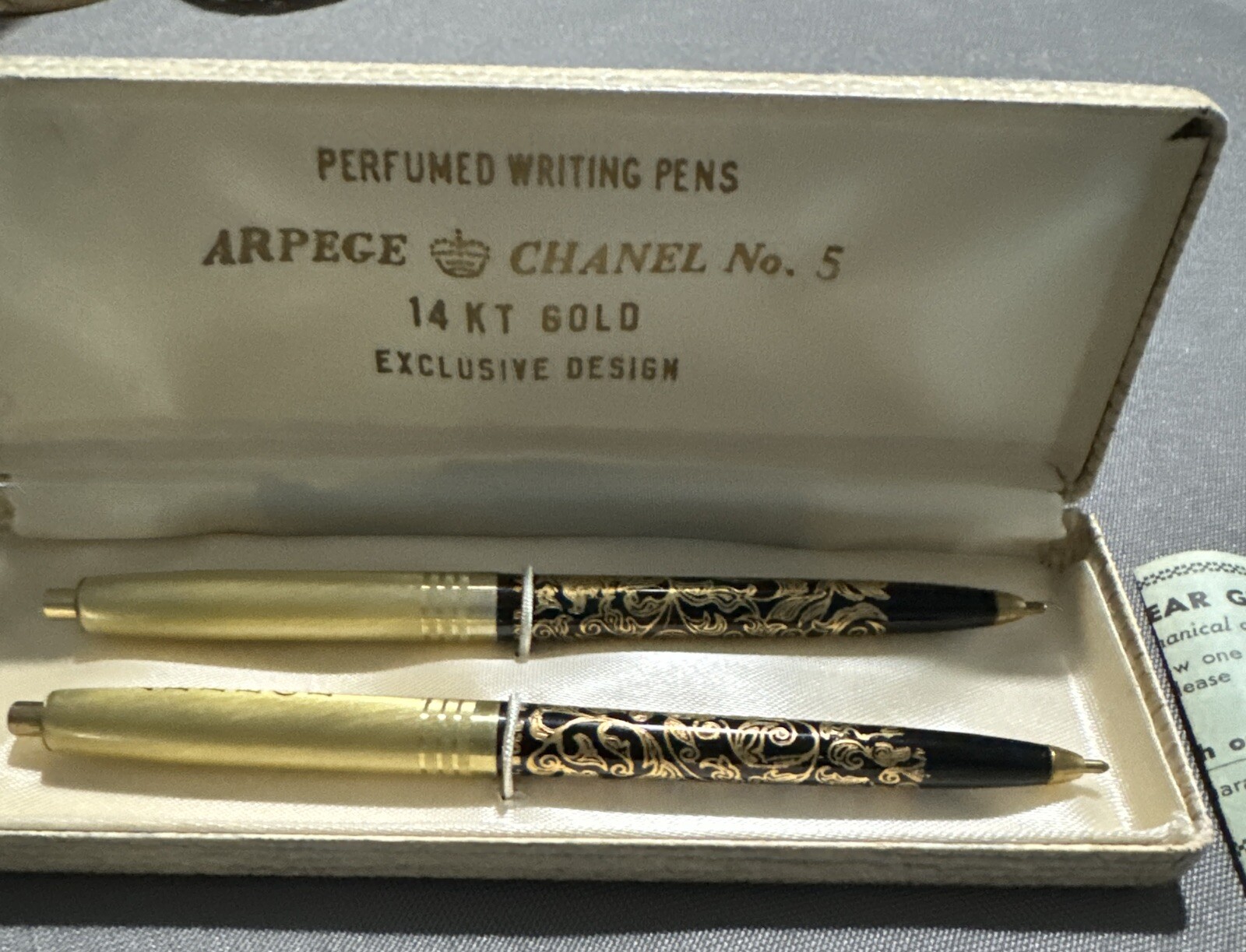 Arpege Chanel No 5. 14 kt Gold Set Pair of Ballpoint Pens (Ink Dried)