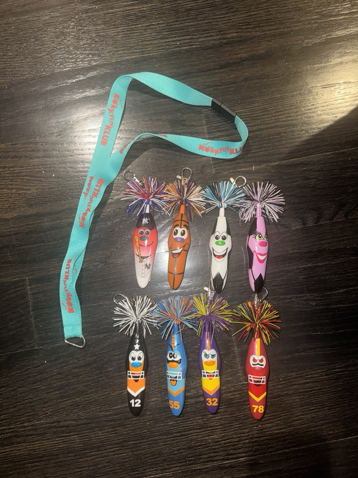 Kooky Pens – Lot Of 8 Sporty Pens With Kooky Fun Klub Lanyard