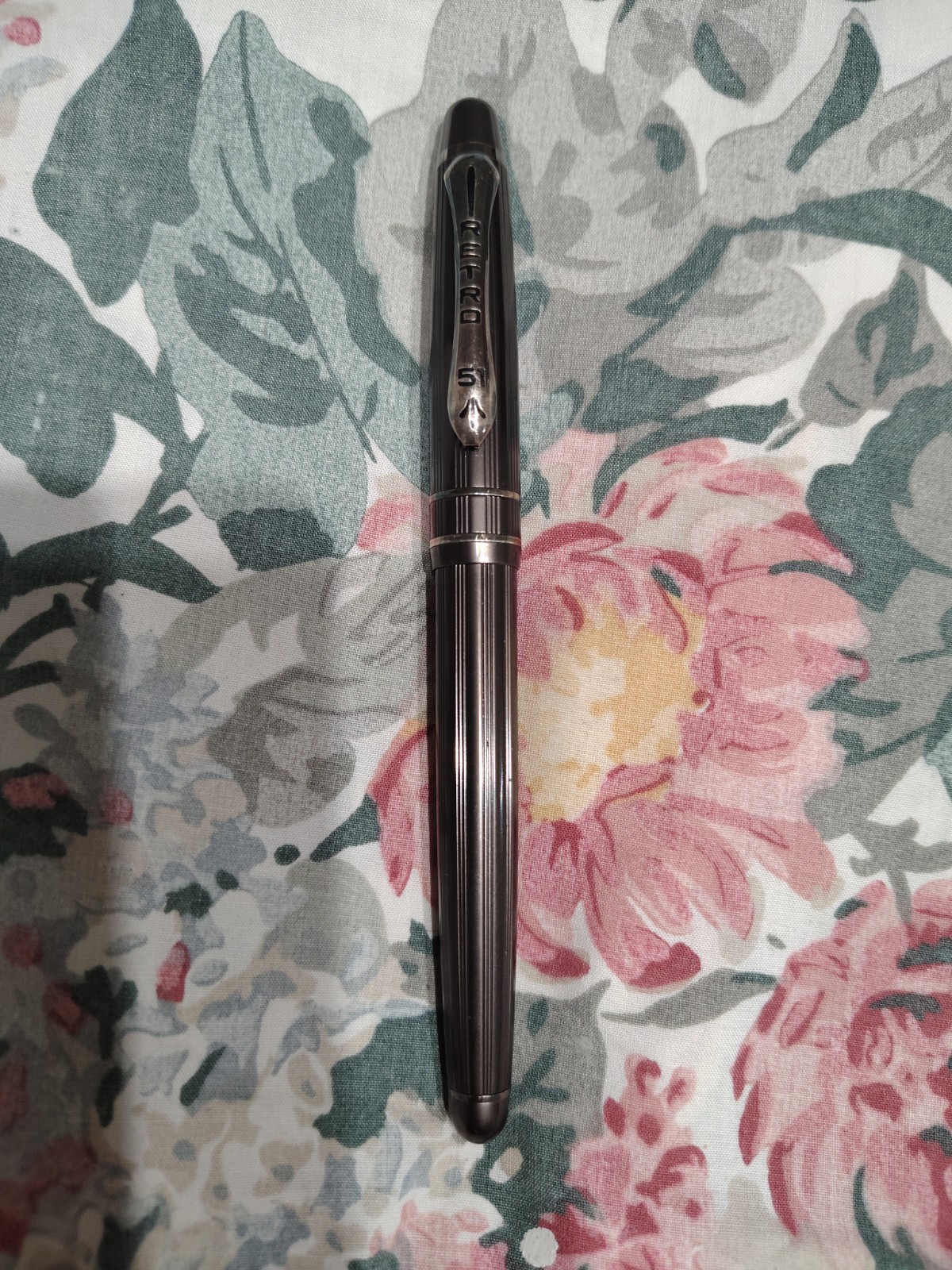 Vintage Retro 51 Gun Metal Roller Ball Pen