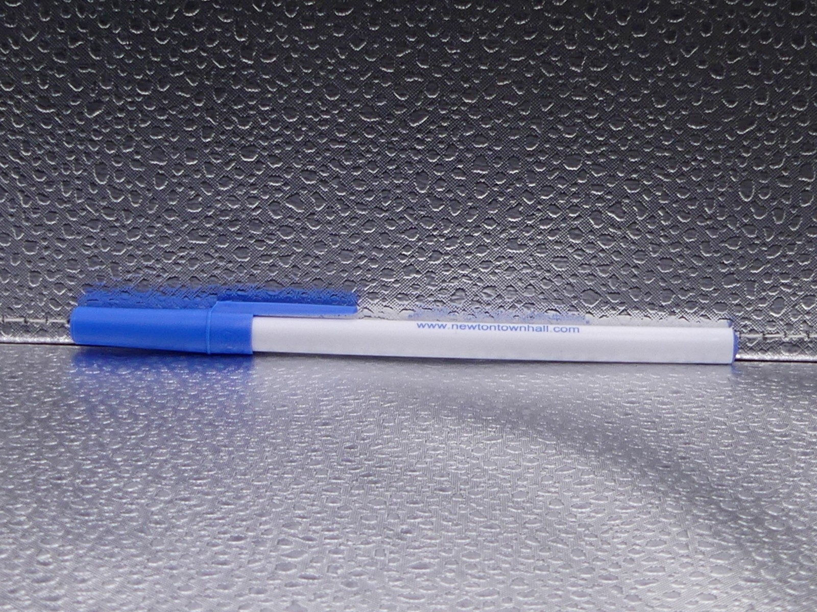 Town Of Newton Sussex County Newton Townhall Bic White Blue Mexico Ballpoint Pen