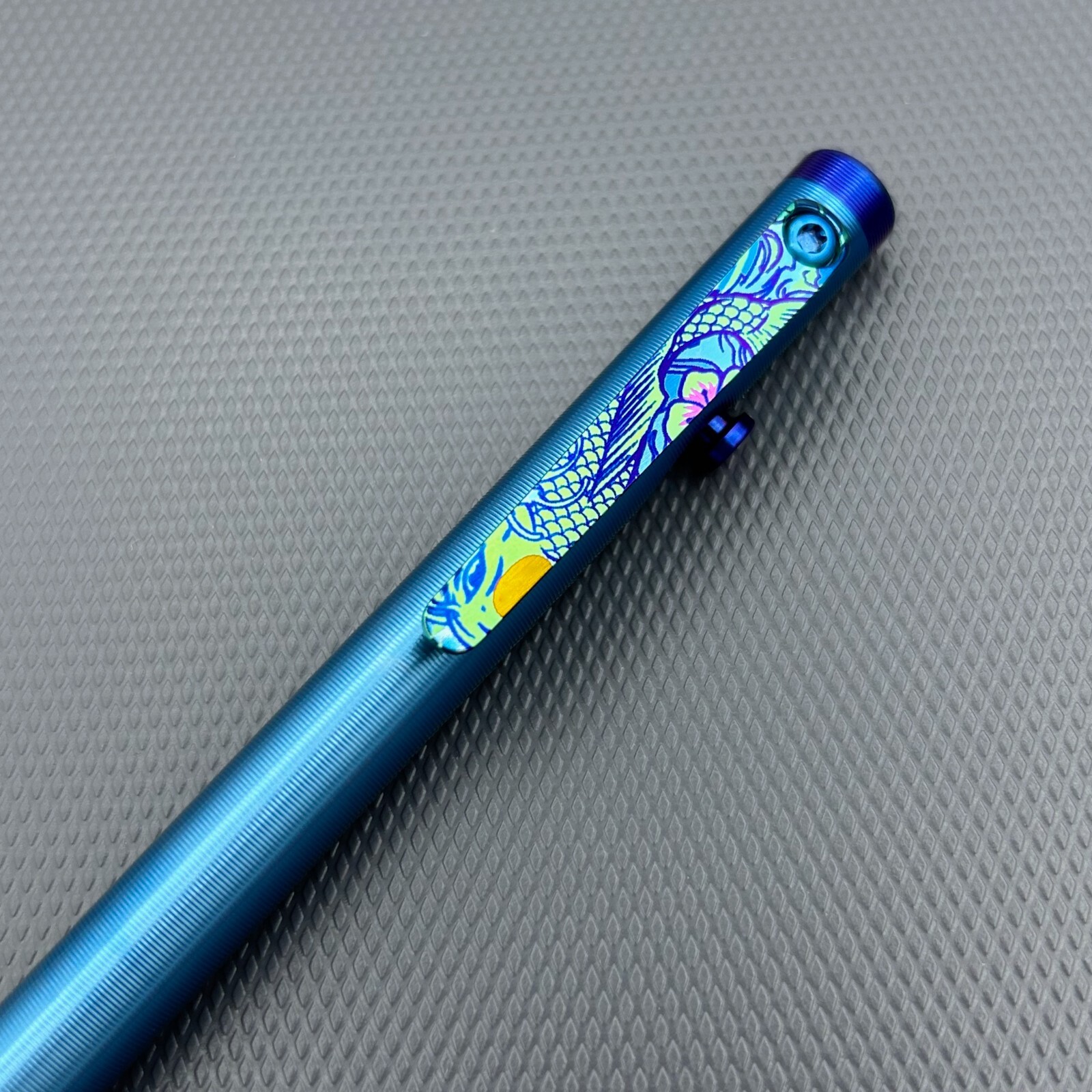 Tactile Turn – Titanium Slim Bolt Action Standard Size Pen Fade w/ KOI Clip