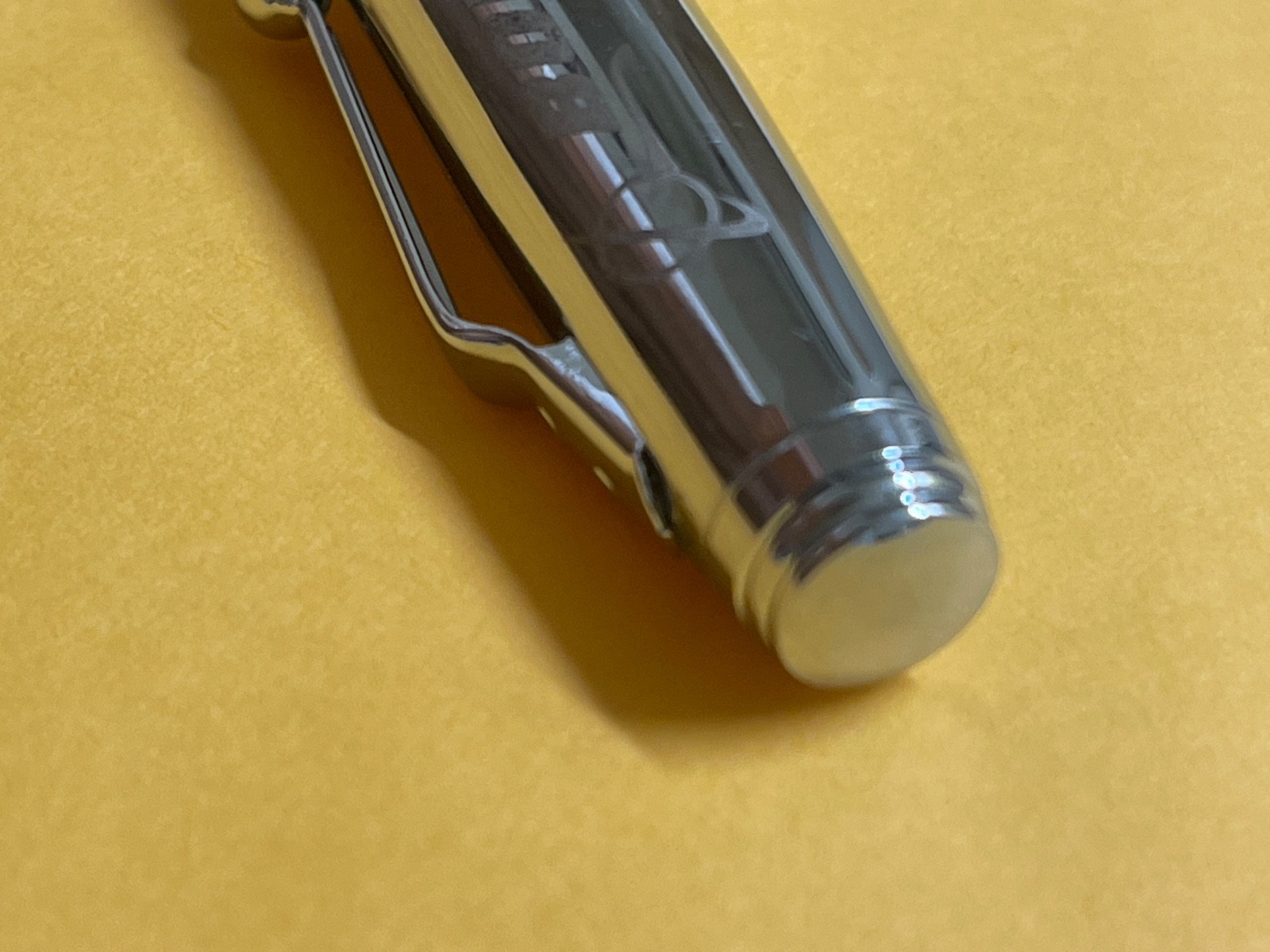 Bettoni Collection Rollerball Pen Carbon Lacquer – Branded ‘Microsoft Auto’