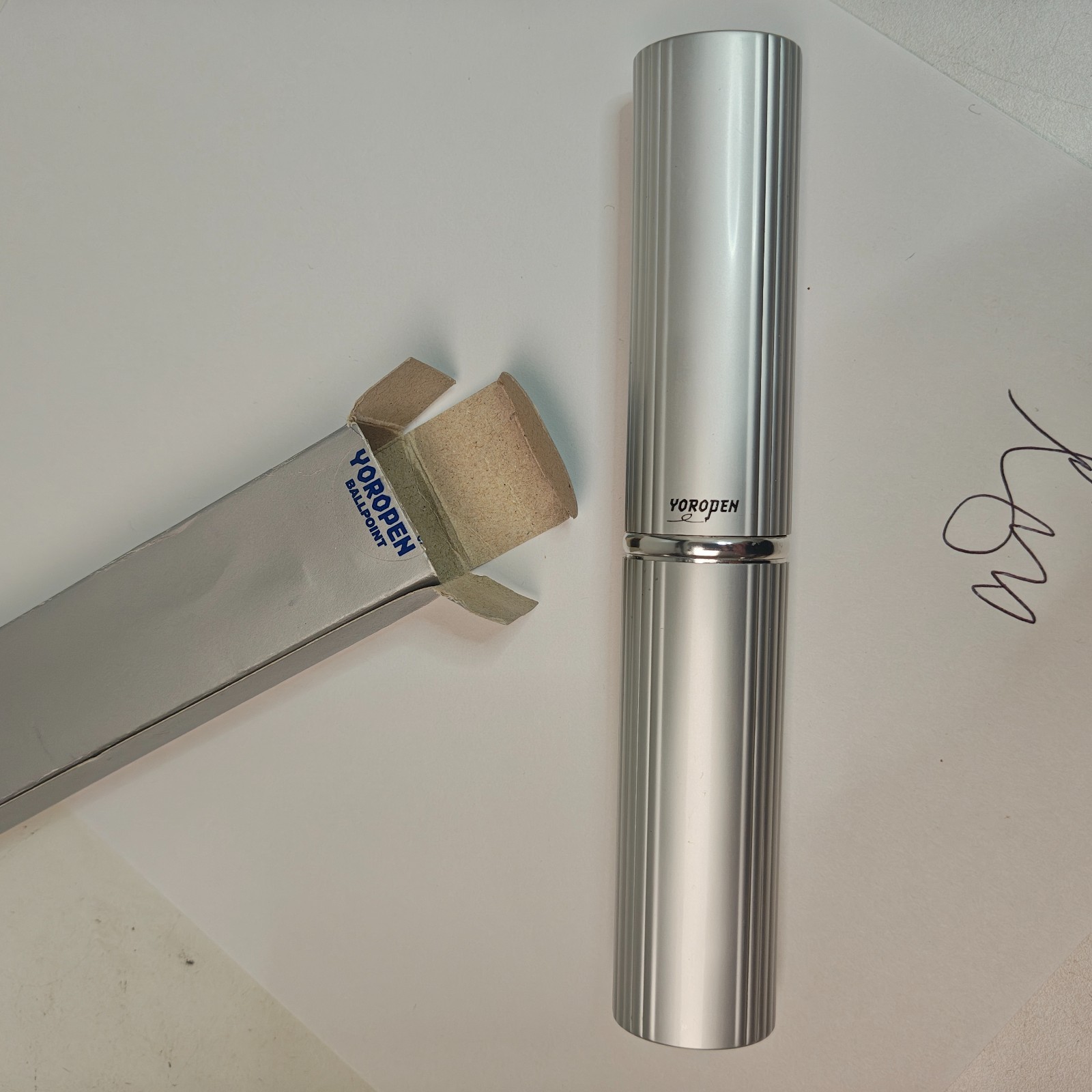 Yoropen Ergonomic Z-Series Ballpoint Pen Silver Blue Left Hand Friendly With Box