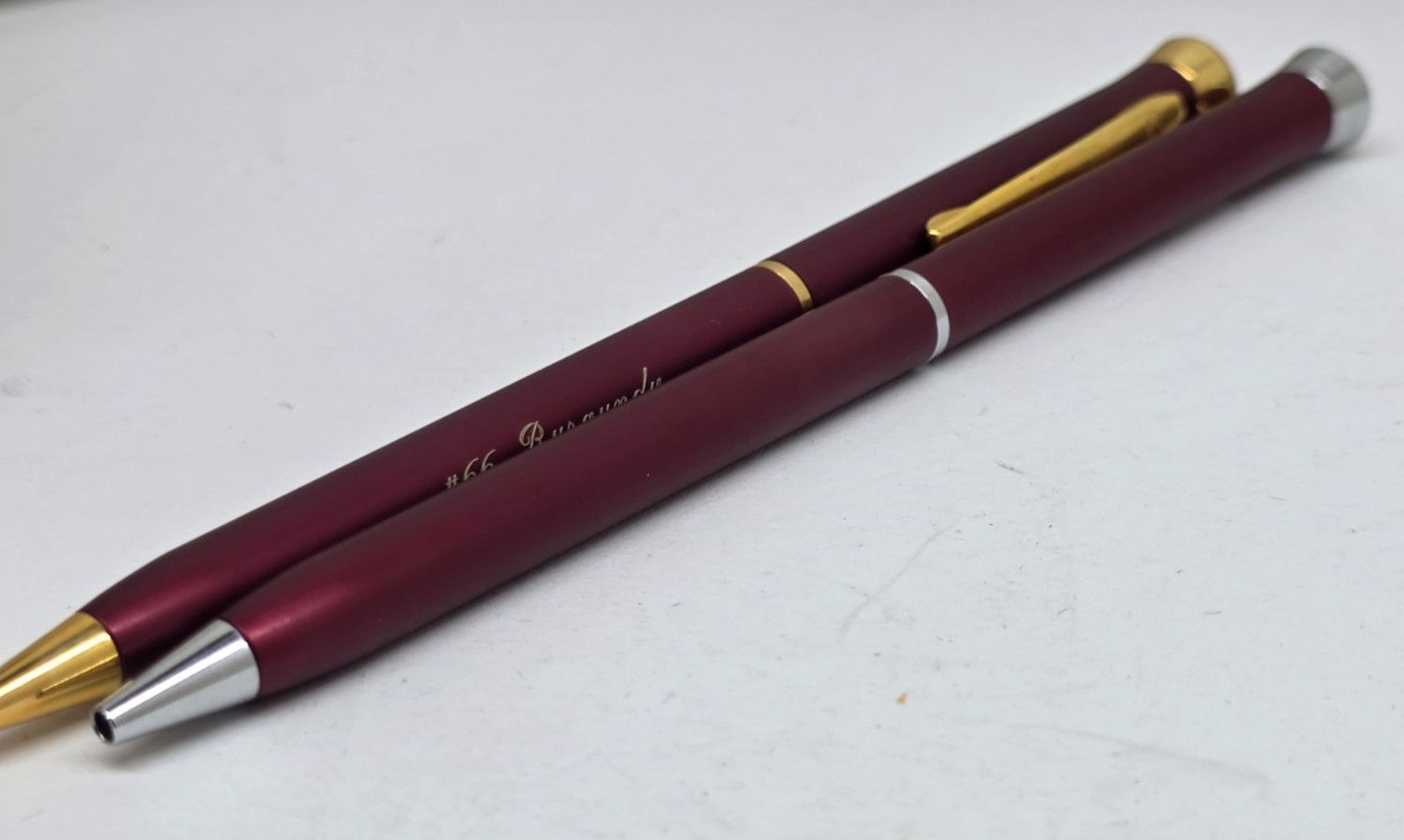 VTG Garland Heirloom Ball Point Pens Burgundy #66 Bubble Top Inter-Chem + Box