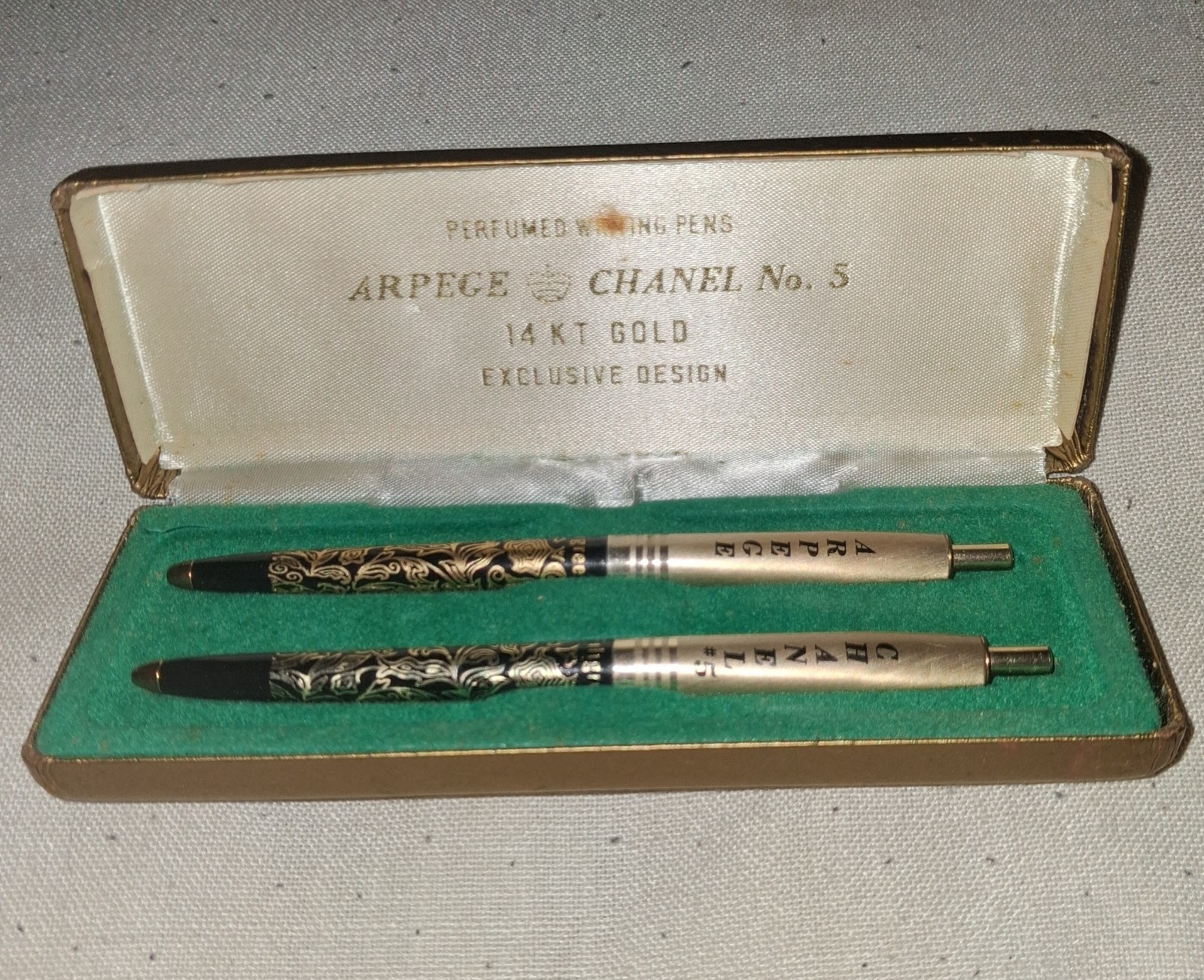 Vintage Chanel No.5 Arpege 14K Gold Filigree Perfumed Ballpoint Pen Set in Box