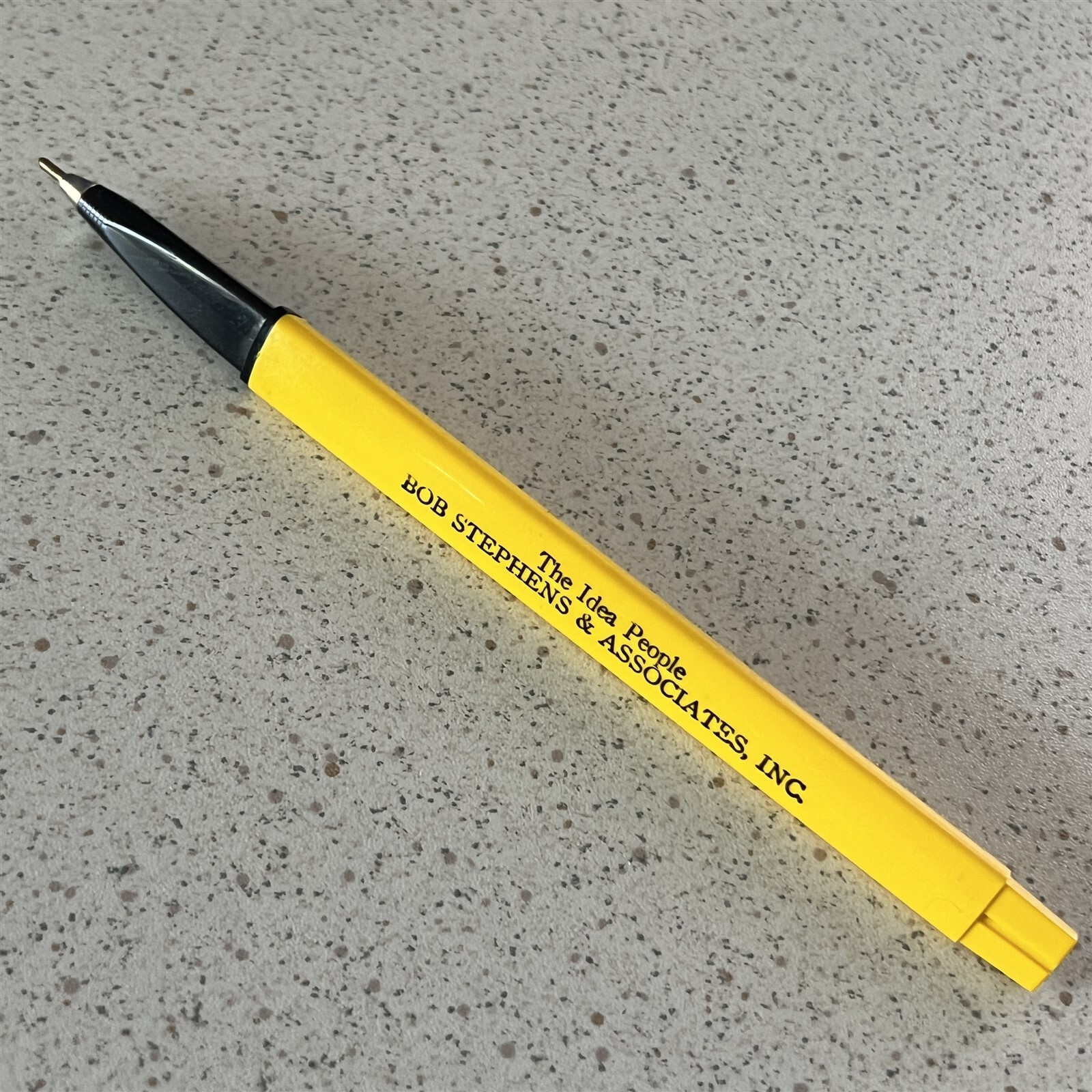 Bob Stephens & Associates Lincoln Nebraska Triangle Vintage Ballpoint Pen #1-1