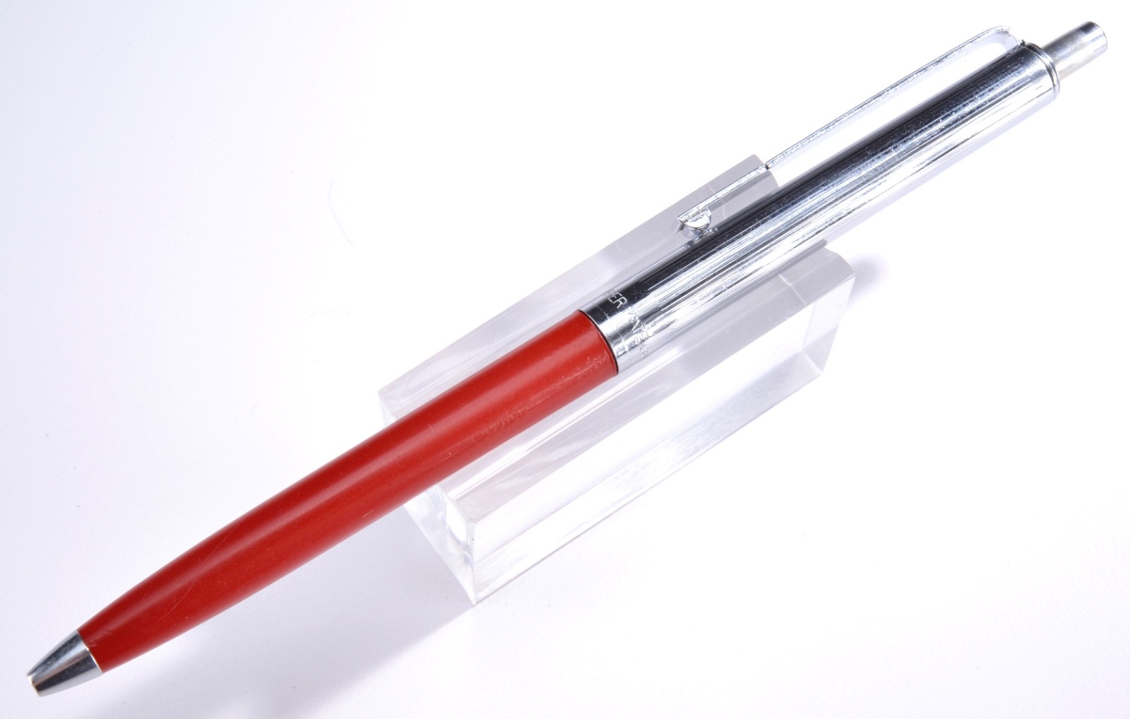 VTG. Paper Mate Vintage Double Heart Profile Ball Pen-Slim Grip-Red-USA MCM #56